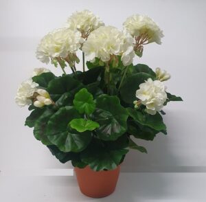 Artificial White Geranium bush Lge